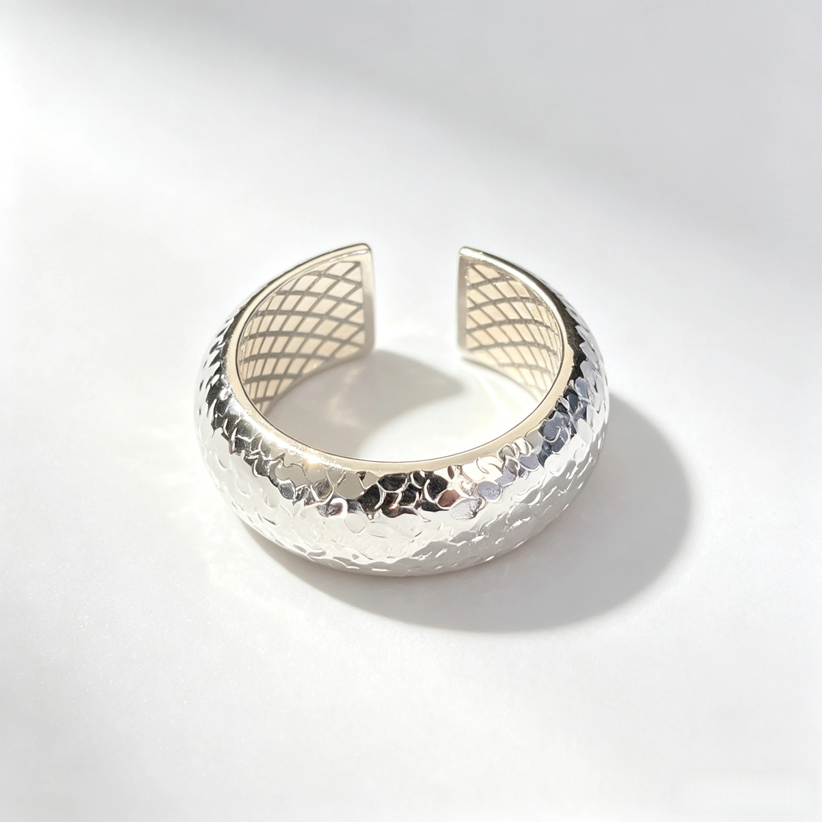 SSE948 925 Sterling Silver Hammered Wide Band Open Ring