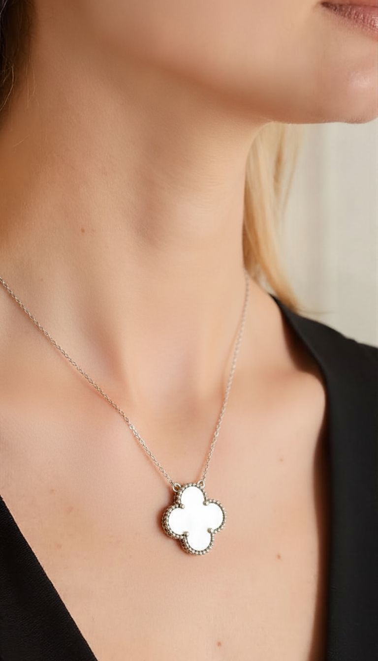 SST1819 925 Sterling Silver Four-Leaf Clover Necklace