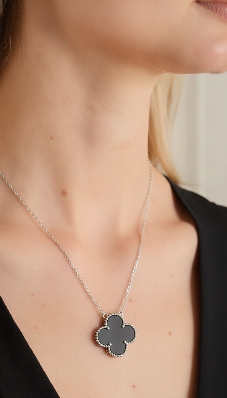 SST1819 925 Sterling Silver Four-Leaf Clover Necklace