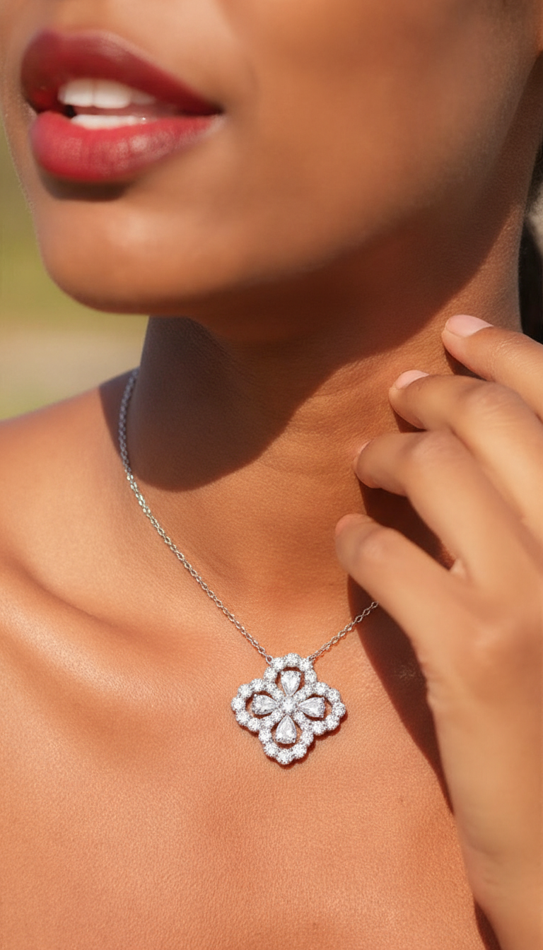 SST2309 925 Sterling Silver & Cubic Zirconia Four-Leaf Clover Necklace